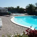 Parco vacanze El Cardonal 2*