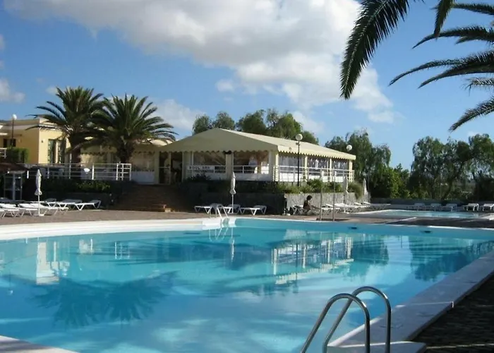 El Cardonal 2* Maspalomas (Gran Canaria)